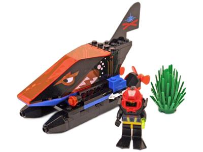 6135 LEGO Aquazone Aquasharks Spy Shark thumbnail image