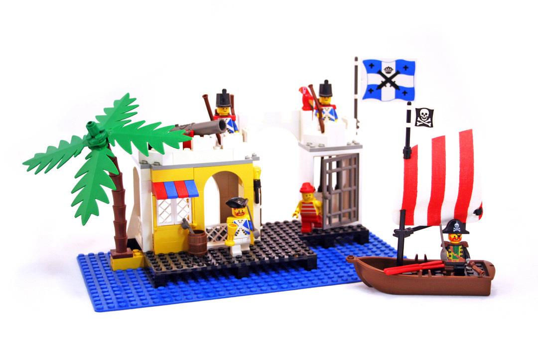 LEGO 6267 Pirates Imperial Guards Lagoon Lock-Up