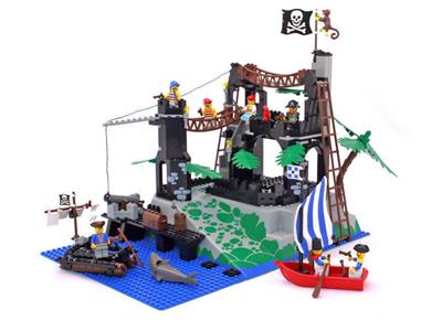 6273 LEGO Pirates Rock Island Refuge thumbnail image