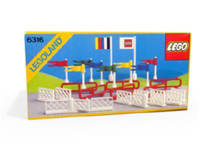 6316 LEGO Flags and Fences