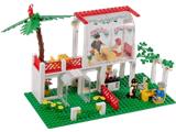 6376 LEGO Breezeway Café