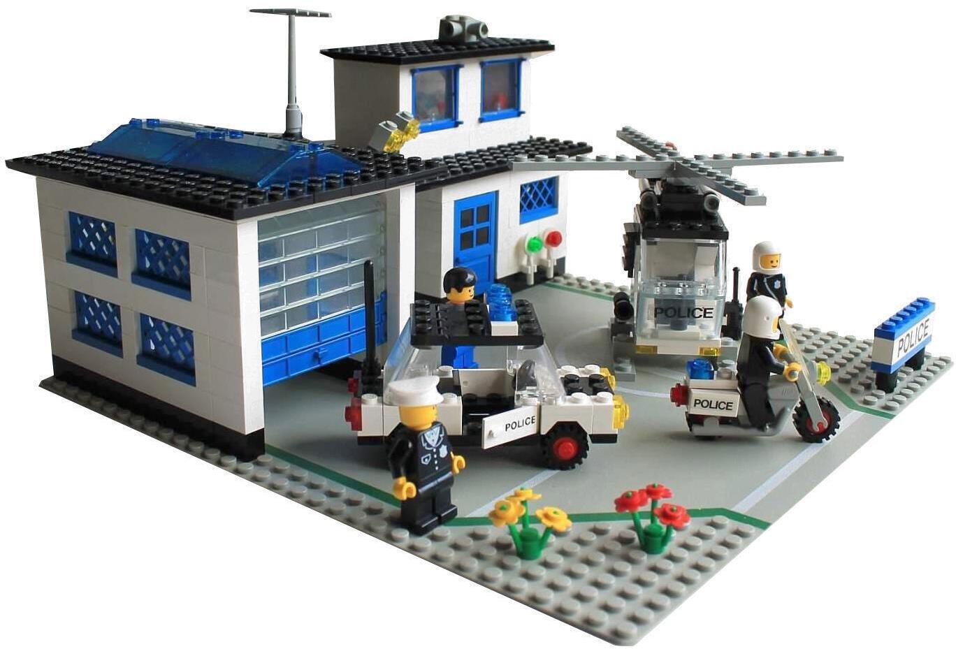 kondom Lao dagsorden LEGO 6384 Police Station | BrickEconomy