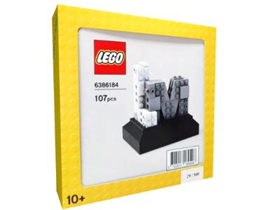 6386184 LEGO MASTERS Mini Build Black and White Color Variant