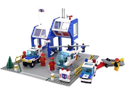 6387 LEGO Coastguard Coastal Rescue Base thumbnail image