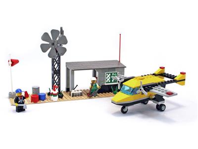 6444 LEGO Outback Airstrip