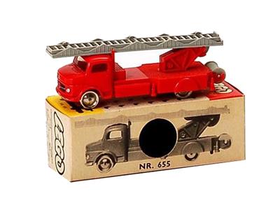 655-2 LEGO 1:87 Mercedes Fire Truck