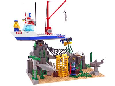 6558 LEGO Divers Shark Cage Cove thumbnail image