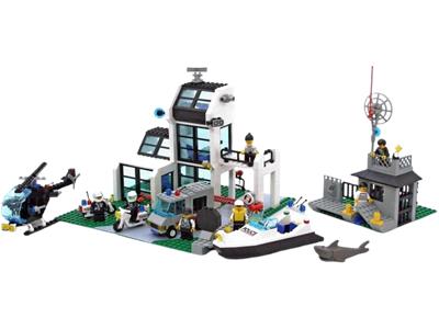 6598 LEGO Police Metro PD Station thumbnail image