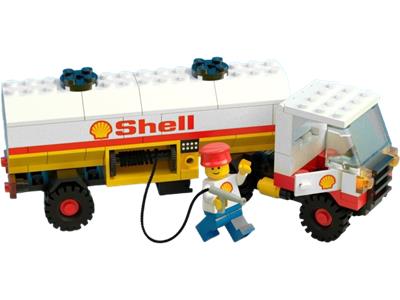 6695 LEGO Tanker Truck thumbnail image