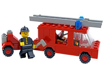 672 LEGO Fire Engine and Trailer thumbnail image