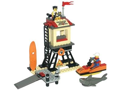 6736 LEGO Island Xtreme Stunts Beach Lookout