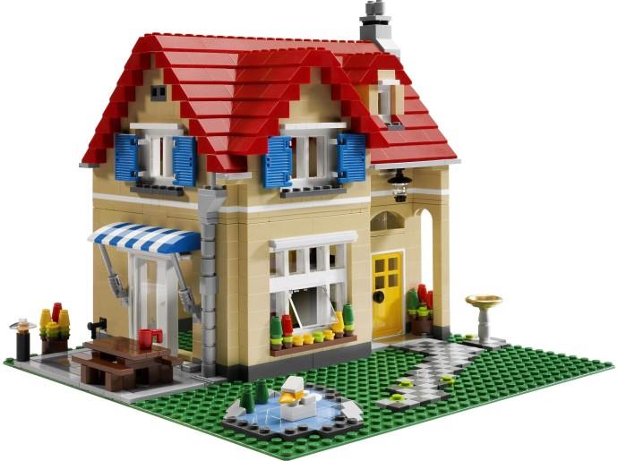 LEGO 6754 Creator 3 in 1 Family Home | BrickEconomy