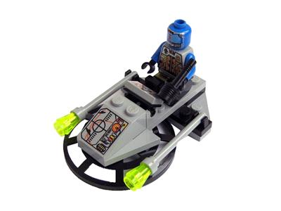 6800 LEGO UFO Cyber Blaster thumbnail image