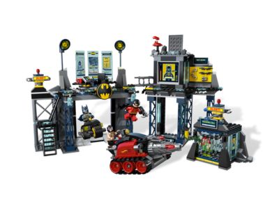 6860 LEGO Batman The Batcave thumbnail image