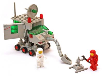 6901 LEGO Mobile Lab
