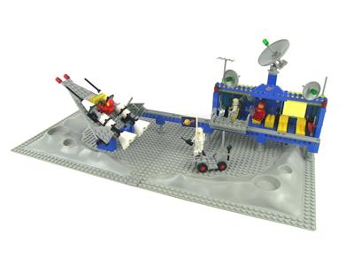 6970 LEGO Beta I Command Base thumbnail image