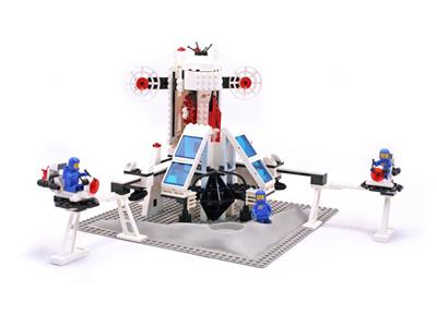 6972 LEGO Polaris I Space Lab