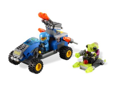 7050 LEGO Alien Conquest Alien Defender