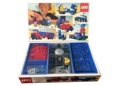 733 LEGO Universal Building Set thumbnail image