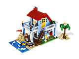 7346 LEGO Creator Seaside House thumbnail image
