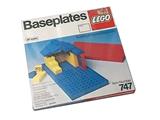 747 LEGO Baseplates, Red and Blue