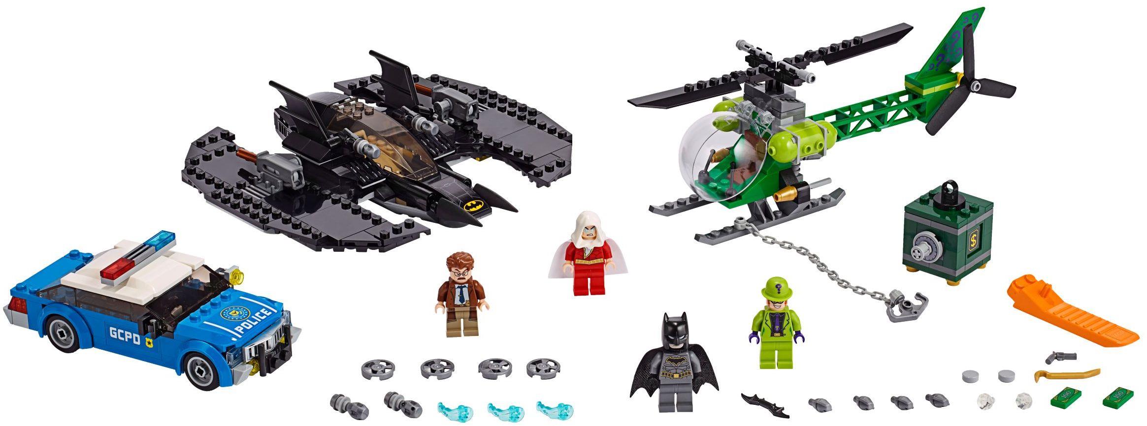2 Bat-a-Rangs & Cape 100% LEGO LEGO® DC SUPER HEROES™ 76120 BATMAN Minifigure
