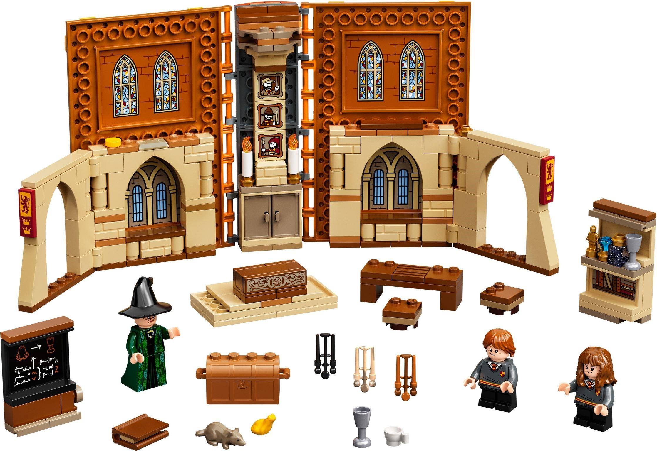 LEGO Harry Potter 76398 Hogwarts Moments Divination and Defence Classes -  TBB Review-19 - The Brothers Brick