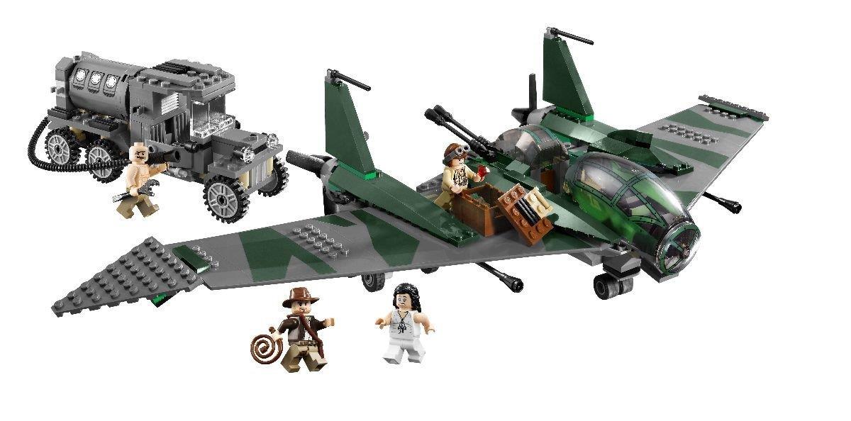 LEGO 7683 Indiana Jones Raiders of the Lost Ark Fight on the Flying Wing