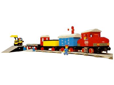 Literacy Link føle LEGO 7720 Diesel Freight Train Set | BrickEconomy