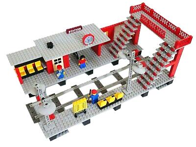 7822 LEGO Trains Railway Station thumbnail image