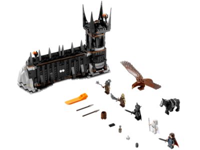 Lego lord of the rings battle at the top black gate