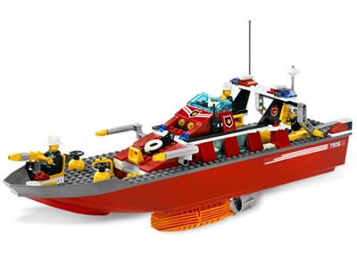 7906 LEGO City Fireboat