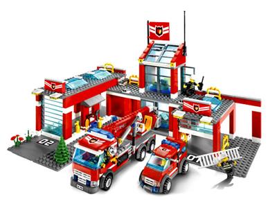 7945 LEGO City Fire Station