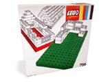 795 LEGO 2 Large Baseplates Red/Blue