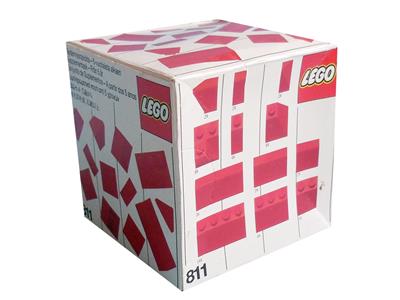 811 LEGO Red Roof Bricks, Steep Pitch thumbnail image