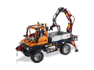 8110 LEGO Technic Mercedes-Benz Unimog U 400