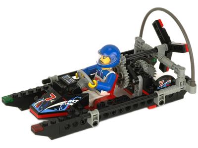 8223 LEGO Technic Hydrofoil 7 thumbnail image