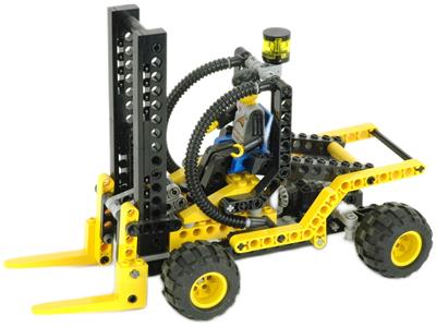 8248 LEGO Technic Forklift thumbnail image