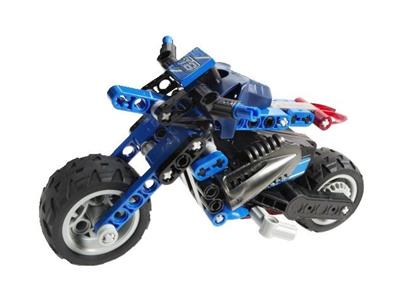 8370 LEGO Drome Racers Nitro Stunt Bike
