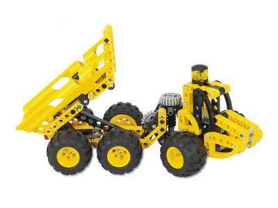 8451 LEGO Technic Dump Truck thumbnail image