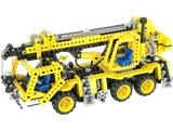 8460 LEGO Technic Pneumatic Crane Truck