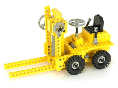 850 LEGO Technic Fork-Lift Truck