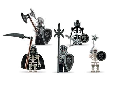 Skeleton Minifigure Castle with Weapon 