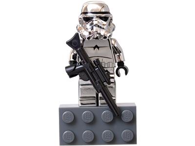 852737 LEGO Star Wars 10th Anniversary Stormtrooper Magnet