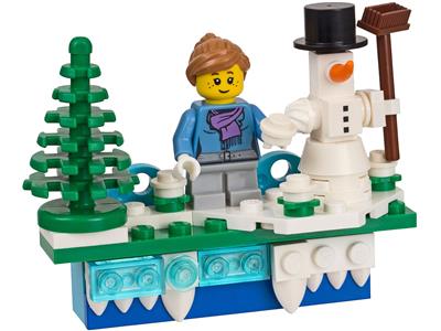 853663 LEGO Iconic Holiday Magnet