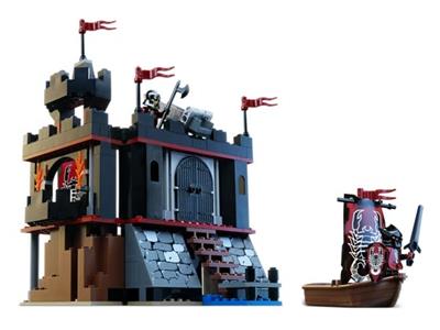 8802 LEGO Knights' Kingdom II Dark Fortress Landing