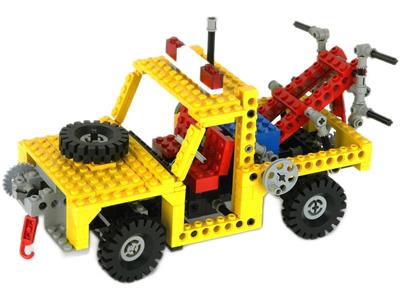 8846 LEGO Technic Tow Truck thumbnail image