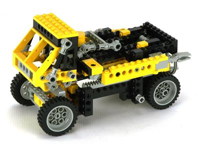 8852 LEGO Technic Robot