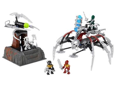 8892 LEGO Bionicle Piraka Outpost