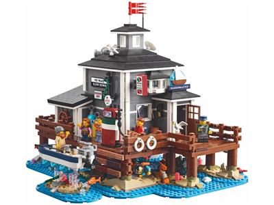 910040 LEGO Harbormaster's Office thumbnail image